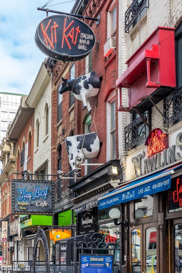 Cloud 9 In Downtown Torontoアパートメント エクステリア 写真